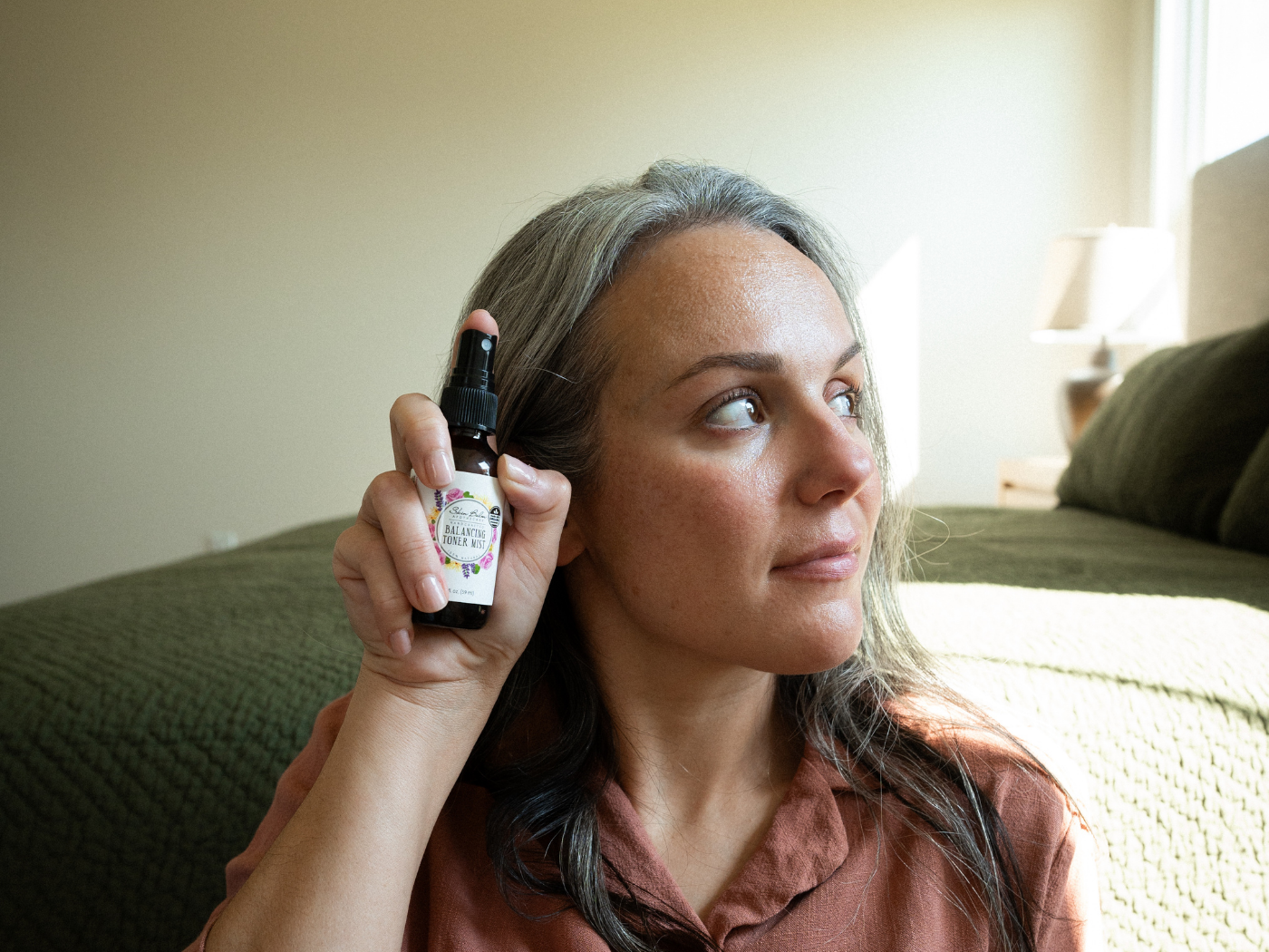 Skin pH & Your Acid Mantle 101